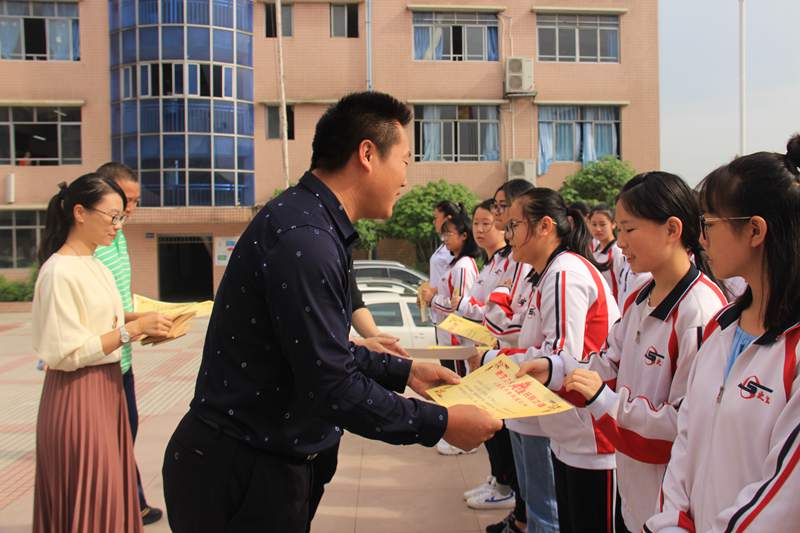 1538984681124827.jpg IMG_6701.JPG