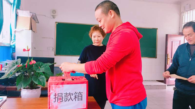 1539933444561676.jpg 1975710986.jpg