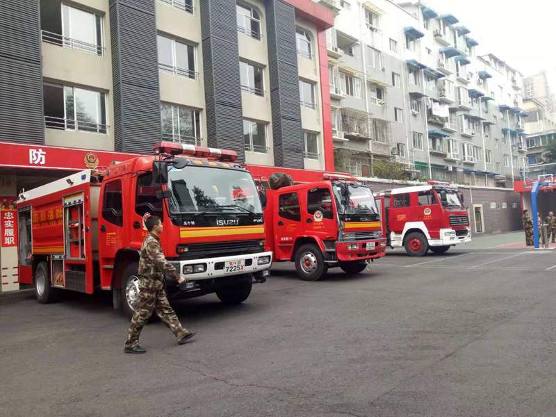 1542784315697529.jpg 1455900157.jpg