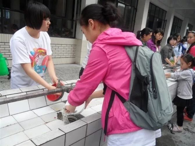 1561339945281624.jpg 12.jpg