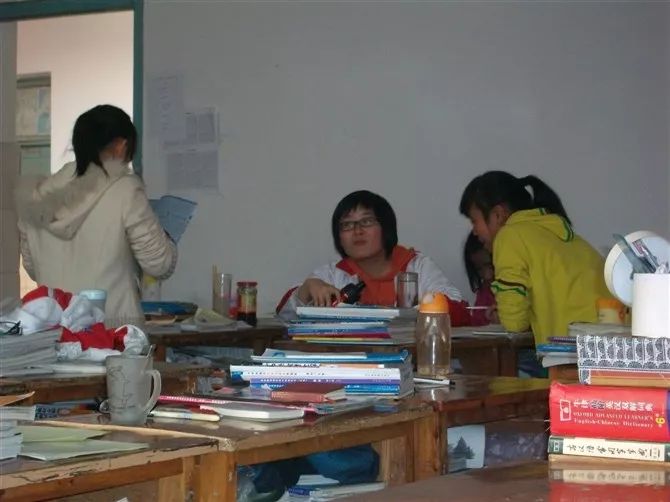 1561340379850931.jpg 28.jpg